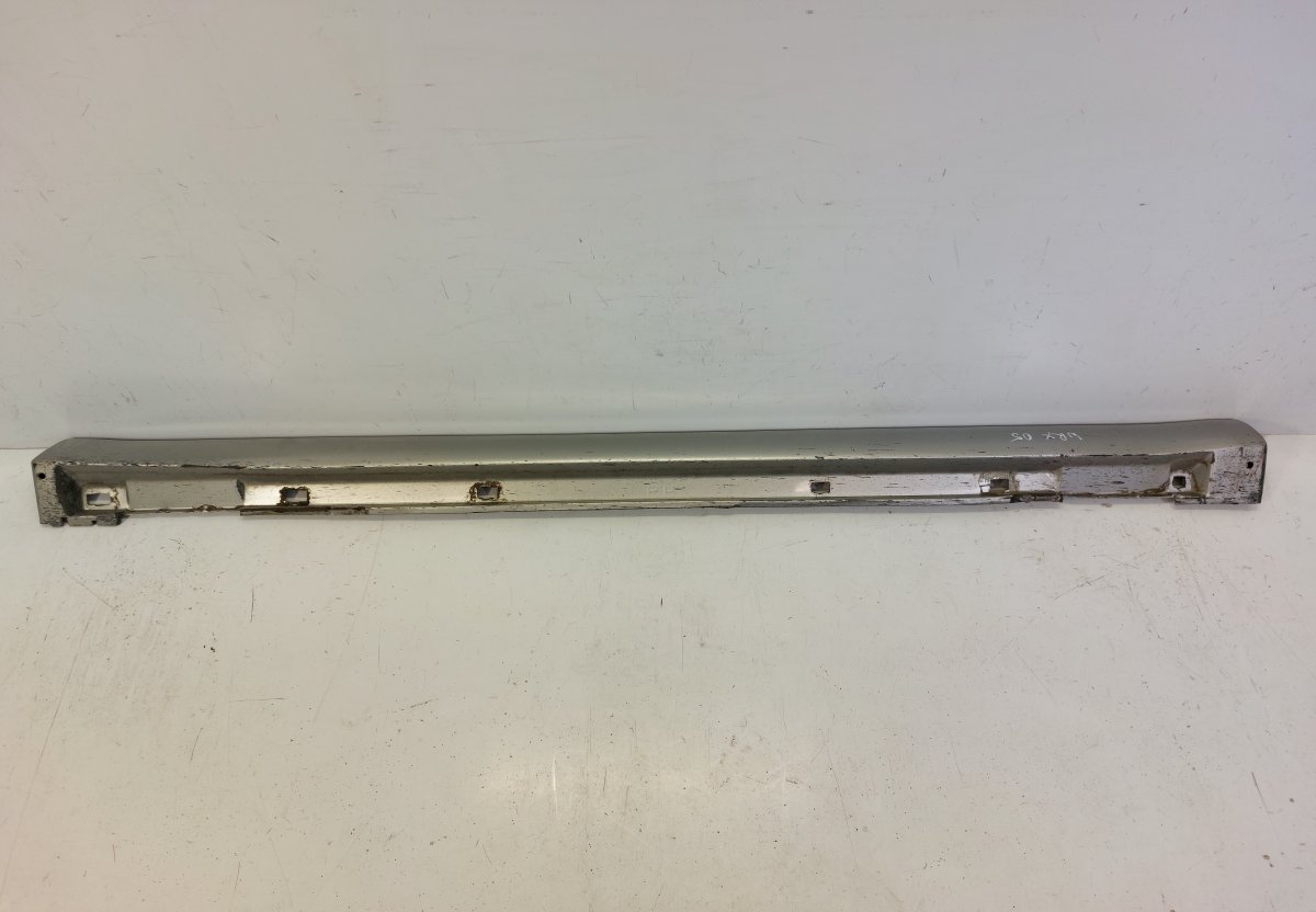 Subaru Impreza oikea sivuhelma Side Skirt Right SUBARU IMPREZA (GD, GG) (2000-...