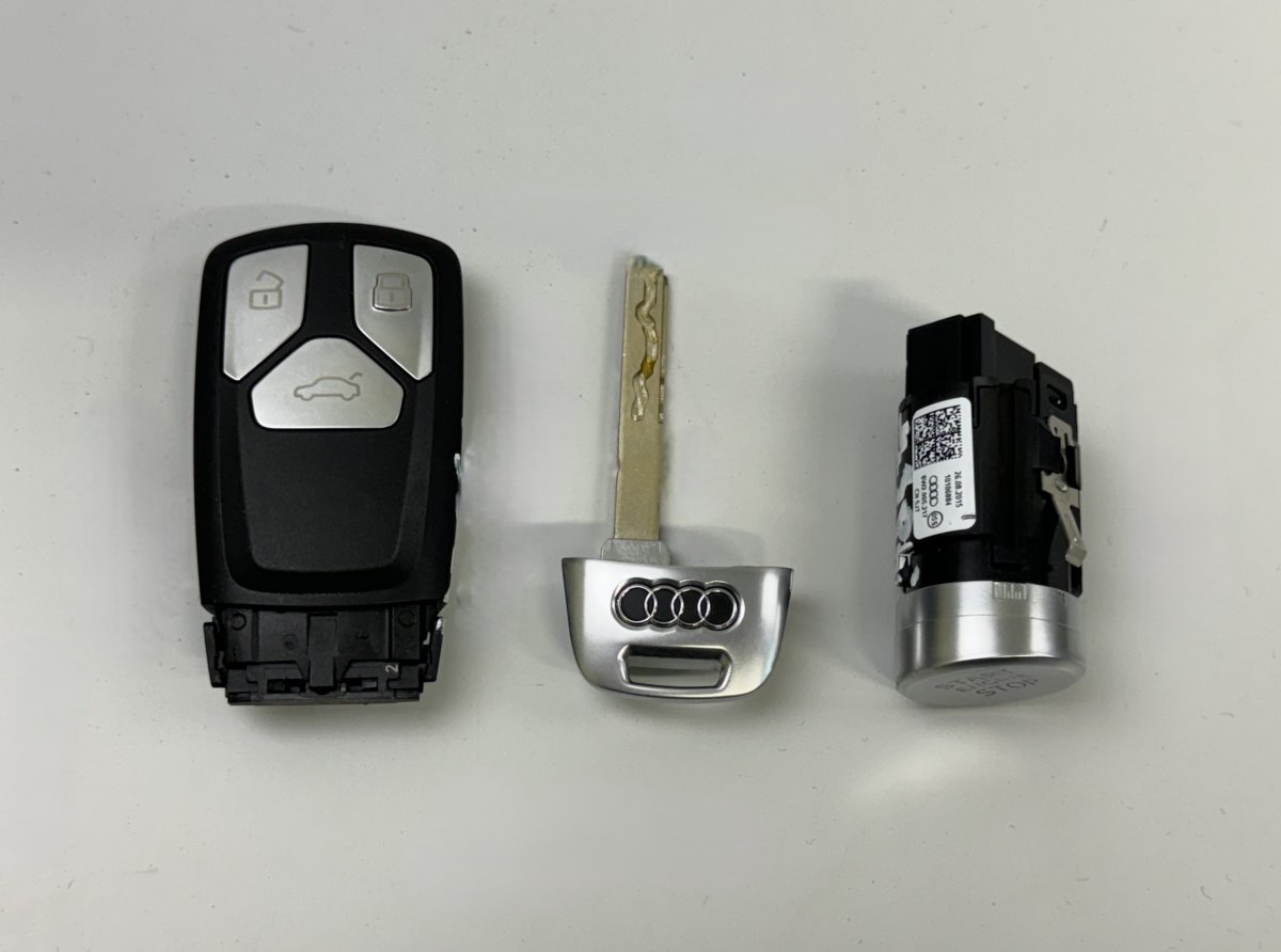 Audi A4 (B8) START / STOP Switch 8W2905217 4M0959754AL START / STOP Switch AUDI ...