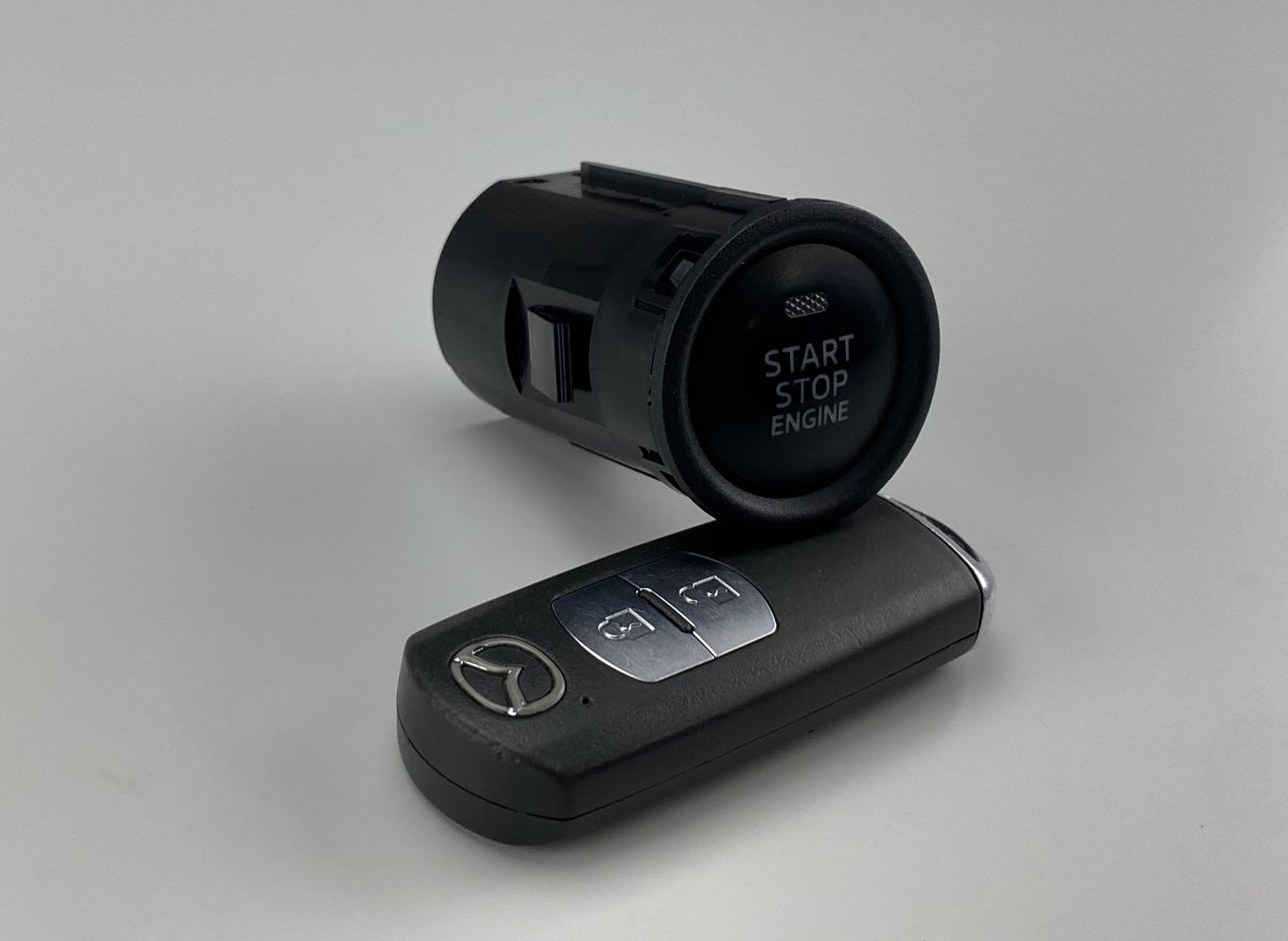 Mazda 3 (BM / BN) START / STOP Switch 663S0-A 404AB27 START / STOP Switch MAZDA 3 III...