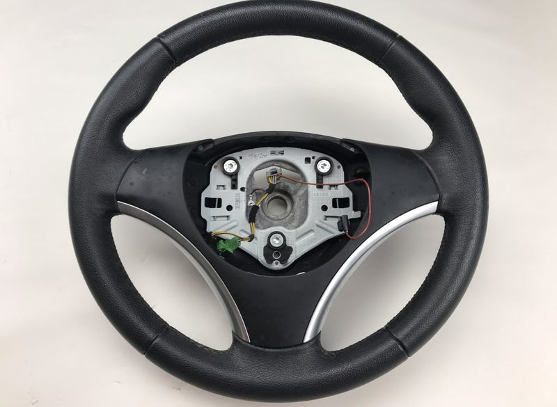 Steering Wheel BMW 1 (E81, E82, E87, E88) (2003-2013)