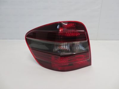 A1648203964 1648203964 A1648202164 Bakljus vänster MERCEDES-BENZ ML-KLASS (W164) (2005-2011)