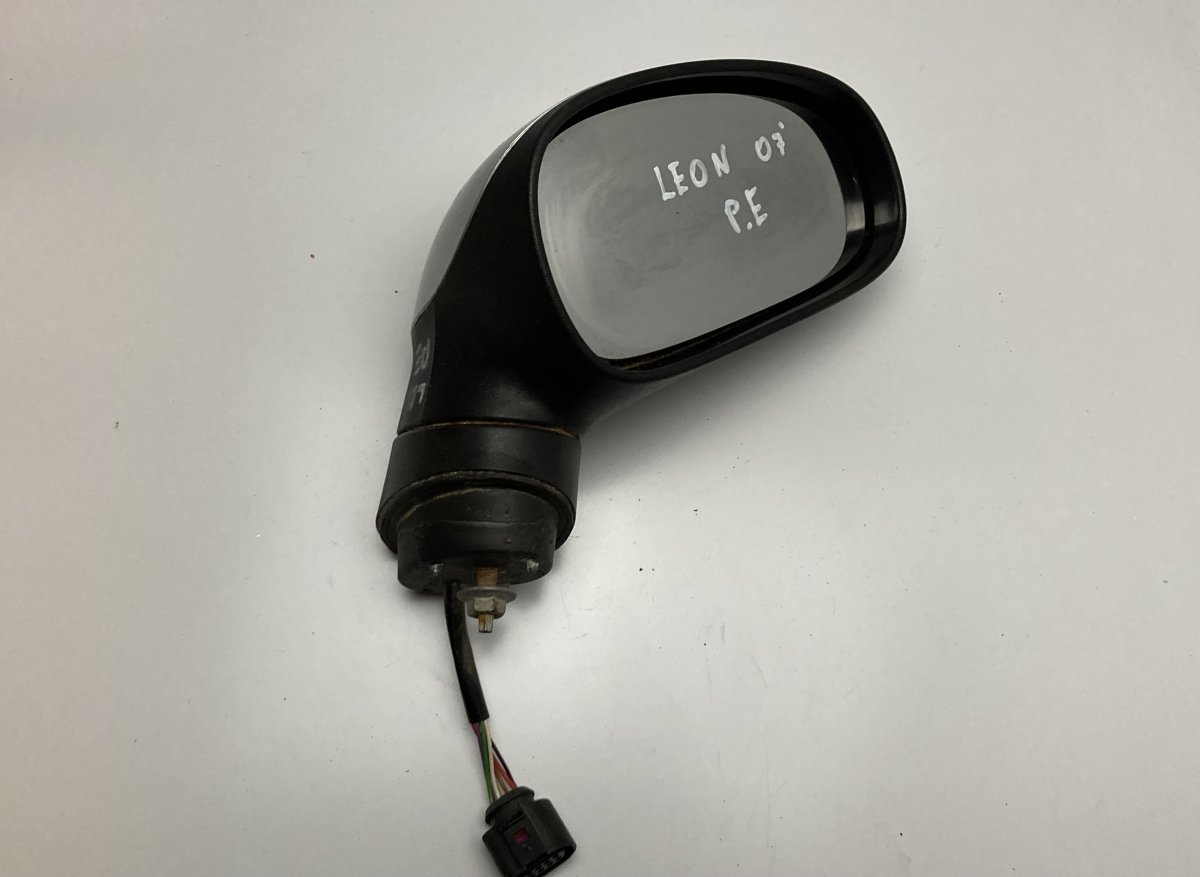 Seat Leon mirror right 079010 Mirror right SEAT LEON (1P1) (2005-2012)...