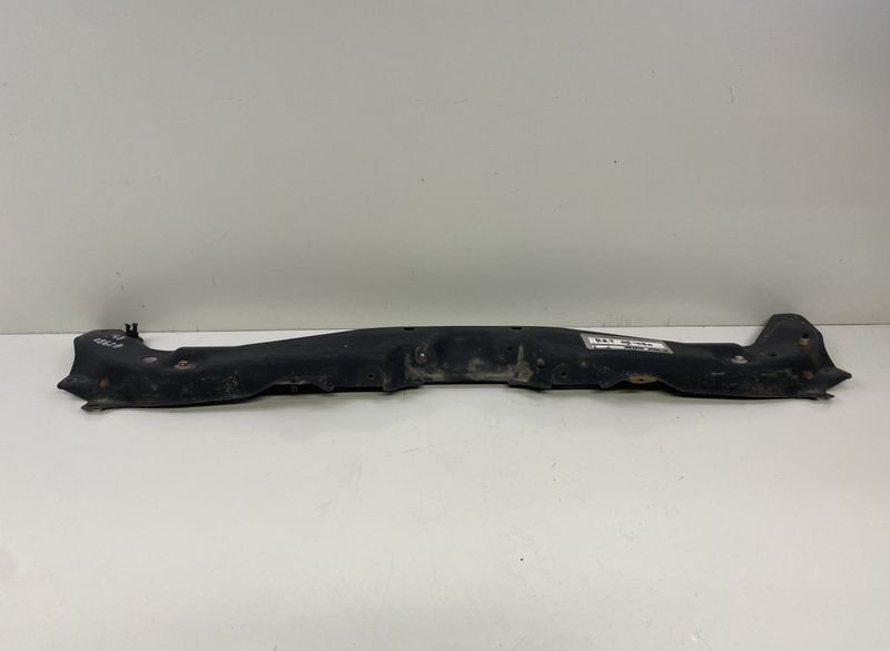 PP023002AA 68023327AA Radiator beam CHRYSLER VOYAGER V (RT) (2007-2016)