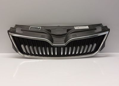 5JA853668 Решетка радиатора SKODA RAPID (NH1, NH3) (2012-2019)