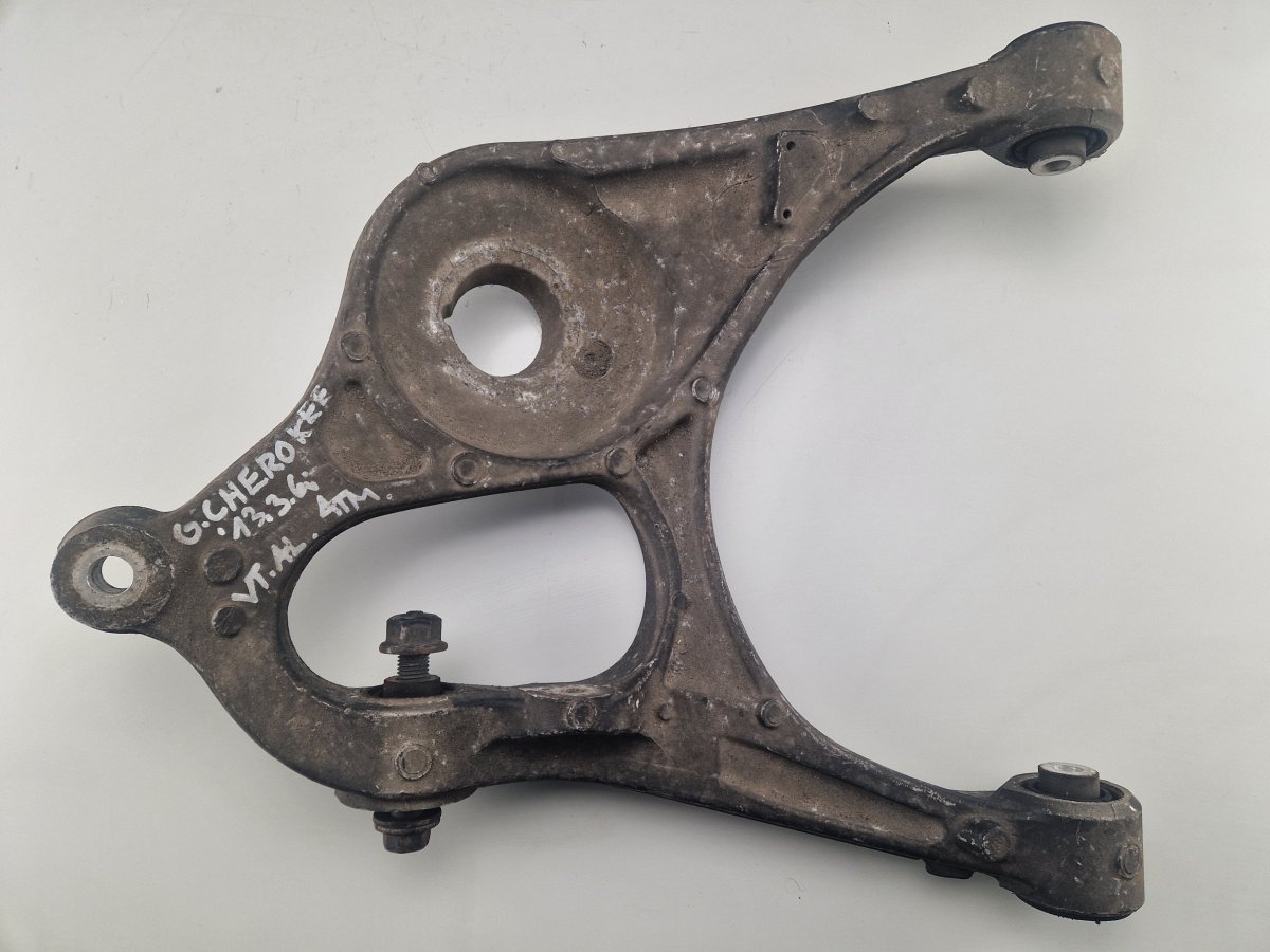 Jeep Grand Cherokee (WK) Rear Axle Track Control Arm lower left 52124815AD Rear Axle Track Control Arm lower le...