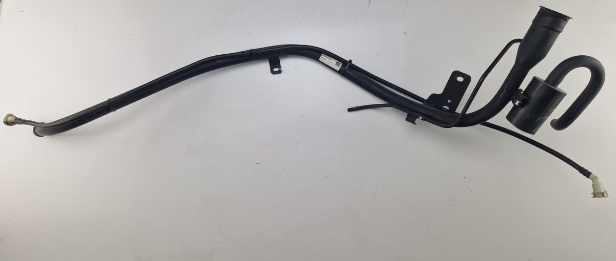 Jeep Grand Cherokee (WK) Fuel Tank Filler Neck 52124611AG Fuel Tank Filler Neck JEEP GRAND CHE...