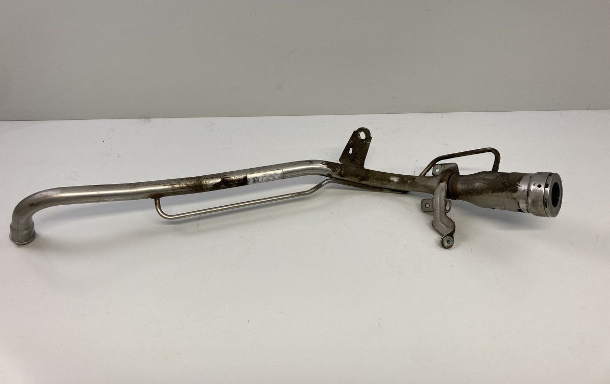 P31669322 1T1737430017 31432423 Goulot de remplissage du réservoir de carburant VOLVO S90 / V90 (2016-)