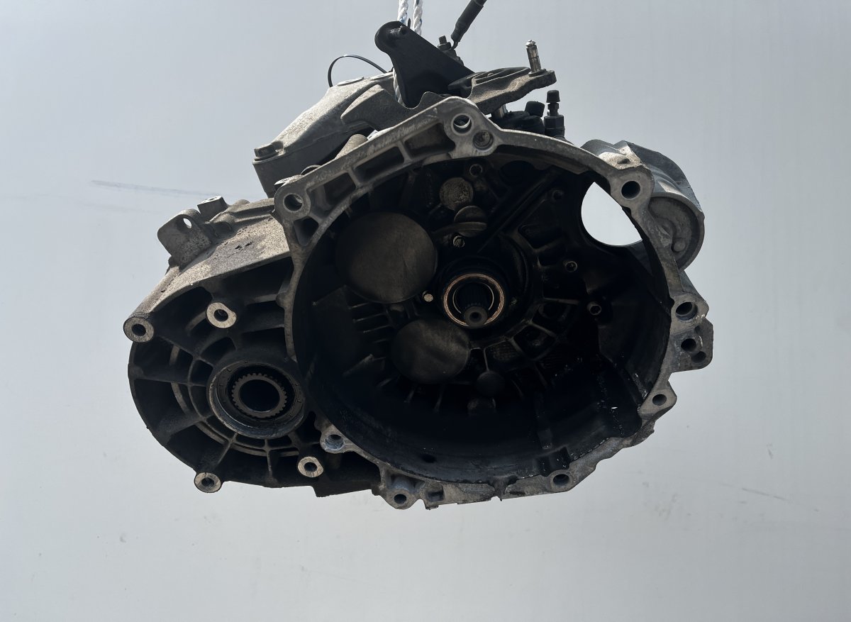 Skoda Octavia Gearbox 020301103 Gearbox SKODA OCTAVIA II (1Z) (2004-2...
