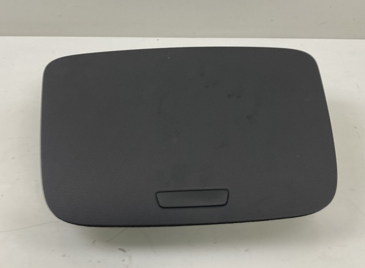 Volkswagen Sharan Glove Compartment Compl. 7N0857922 Glove Compartment Compl. VW SHARAN II...