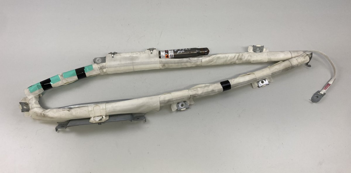 Opel Zafira Tourer (C) Head/roof/curtain airbag right 367416257 0589P10044 Head/roof/curtain airbag r...