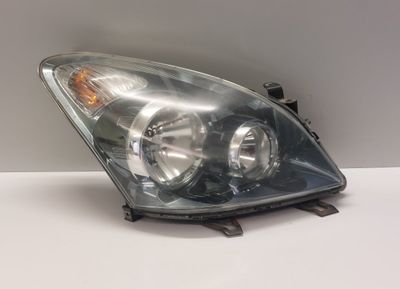 811300F080 Phare droit TOYOTA COROLLA Verso II (AR10) (2004-2009)