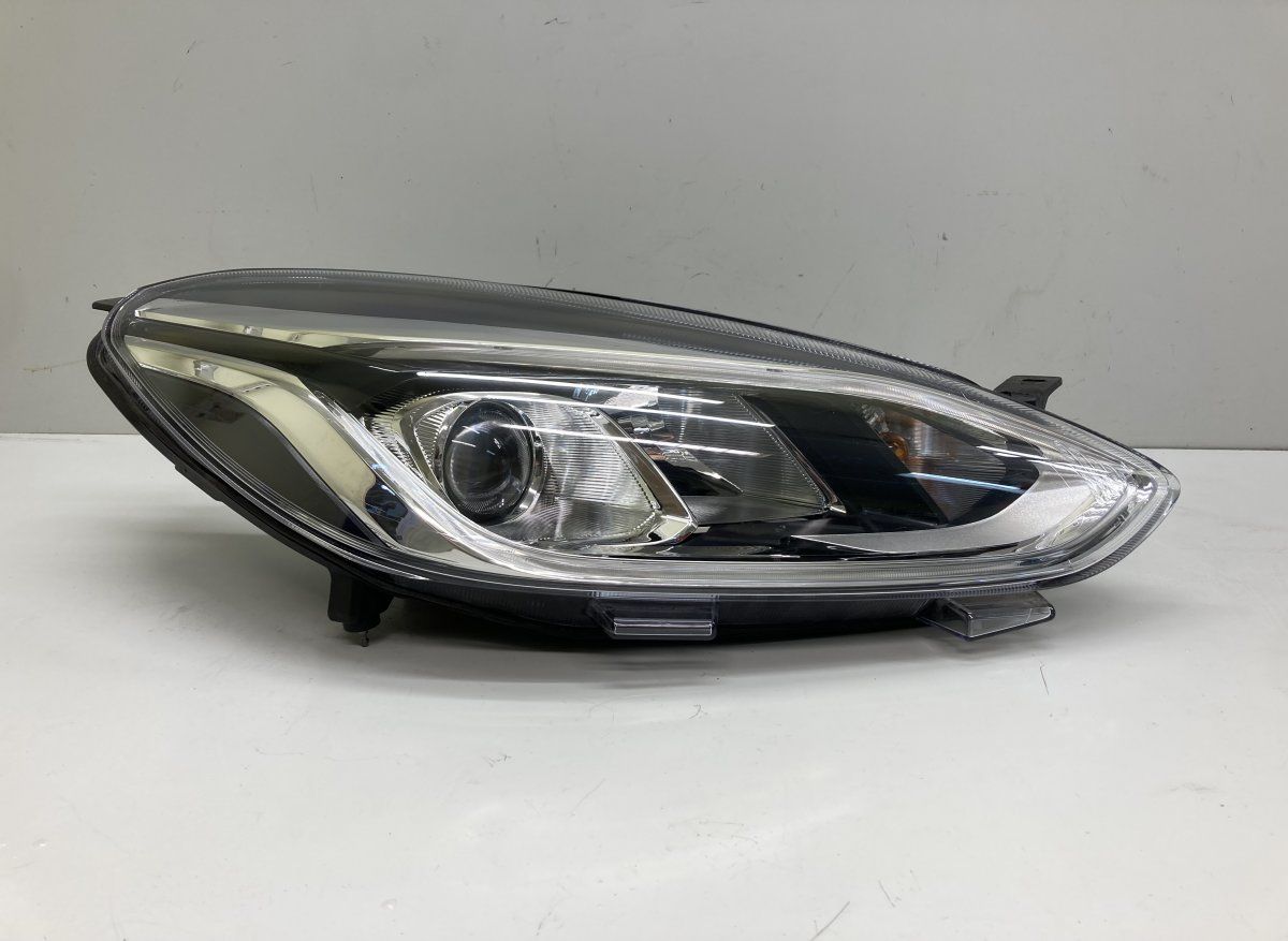 H1BB13100CJ Headlight right FORD FIESTA VII (2017-2023)