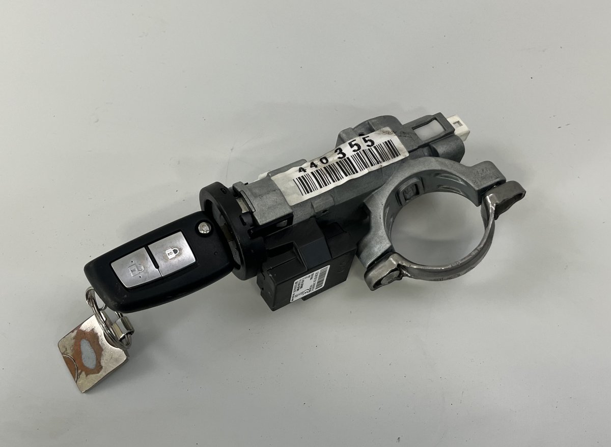 Nissan X-Trail / Rogue Ignition switch lock (ignition barrel) 285904BA0A H05614CA0B Ignition switch lock (ign...