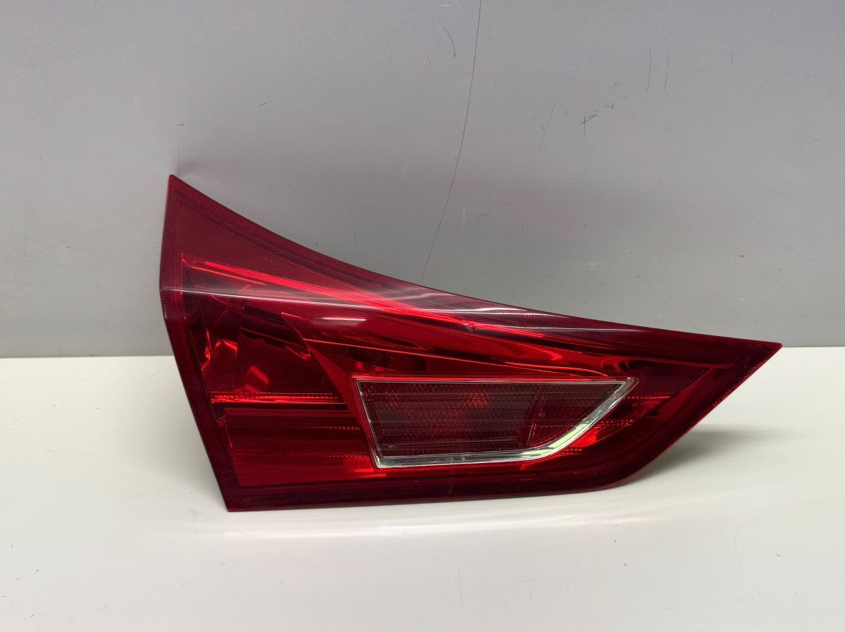 Toyota Auris Inner tail light, left 8159102450 Inner tail light, left TOYOTA AURIS ...