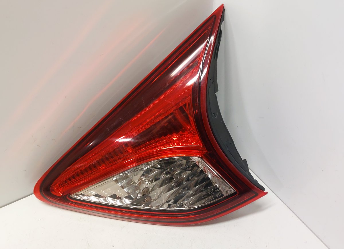 Mazda CX-5 (KE) Inner tail light, right KD53-51-3F0 KD53513F0 Inner tail light, right M...