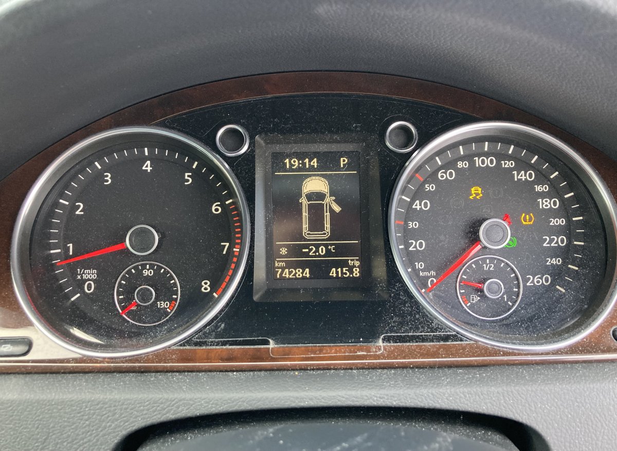 Volkswagen Passat (B7) näidikud 3AA920870C A2C53238928 A2C53439624 Instrument C...