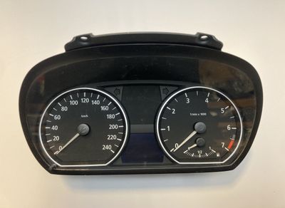1024932-21 102493221 6947136 1041568 Instrumentu bloks BMW 1 (E81, E82, E87, E88) (2003-2013)