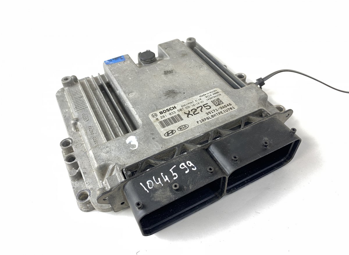 Kia Carens Engine Control Unit / module (ECU) 0281033607 Engine Control Unit / module (ECU) K...