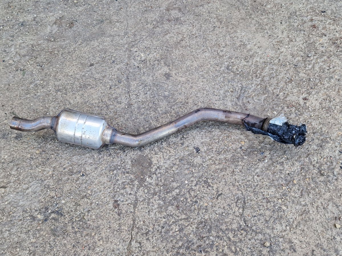 Audi A6 (C7) Exhaust Pipe Front 8K0253211 8K0118 Exhaust Pipe  Front AUDI A6 / ...