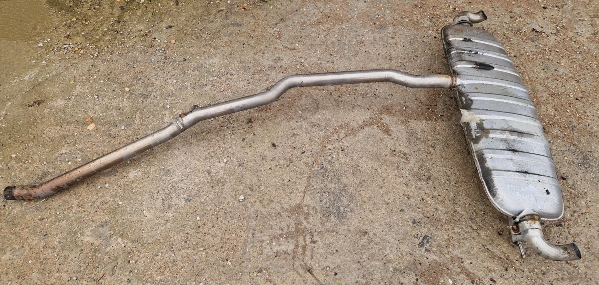 Volkswagen Touareg Exhaust rear silencer (muffler) 7L6253609M Exhaust rear silencer (muffler) VW T...