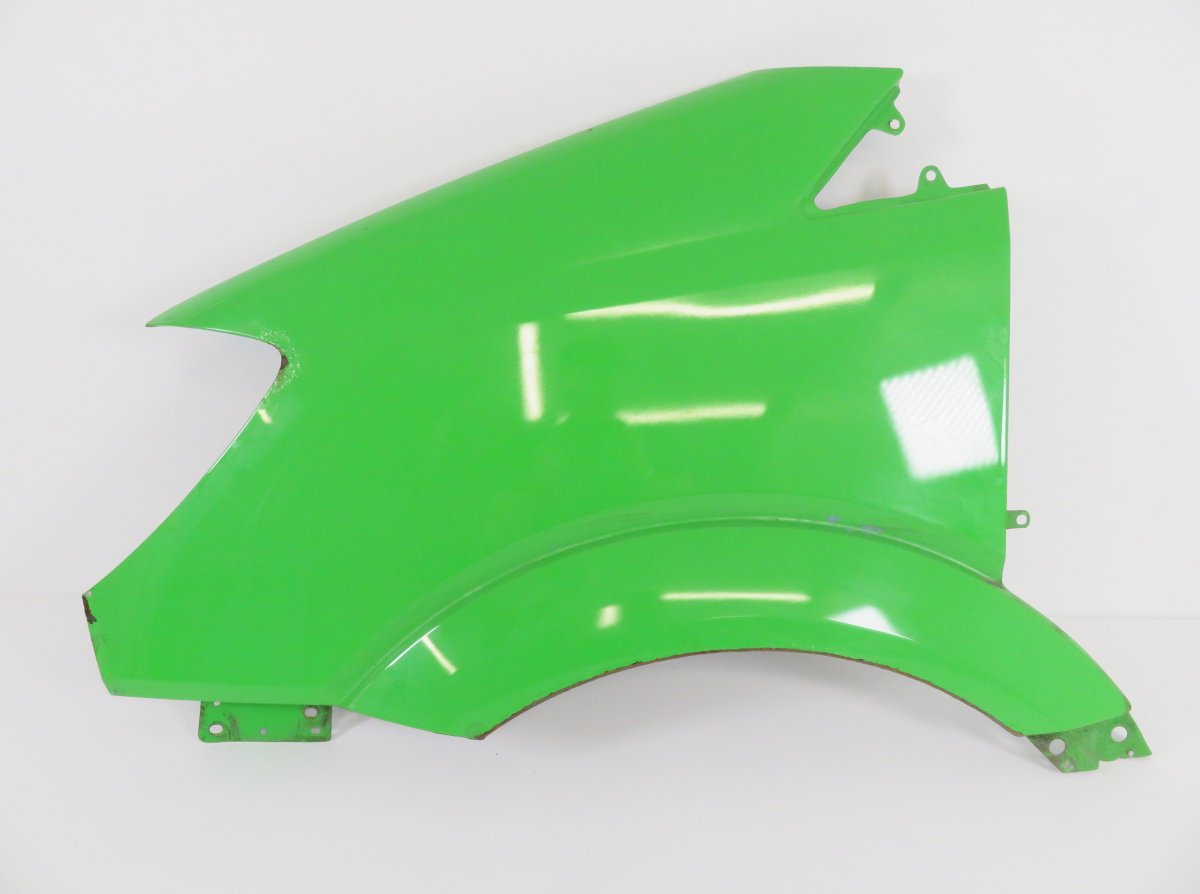 Mercedes-Benz Sprinter (W906) Fender Front Left A9066377719 Fender Front Left MERCEDES-BENZ SPR...