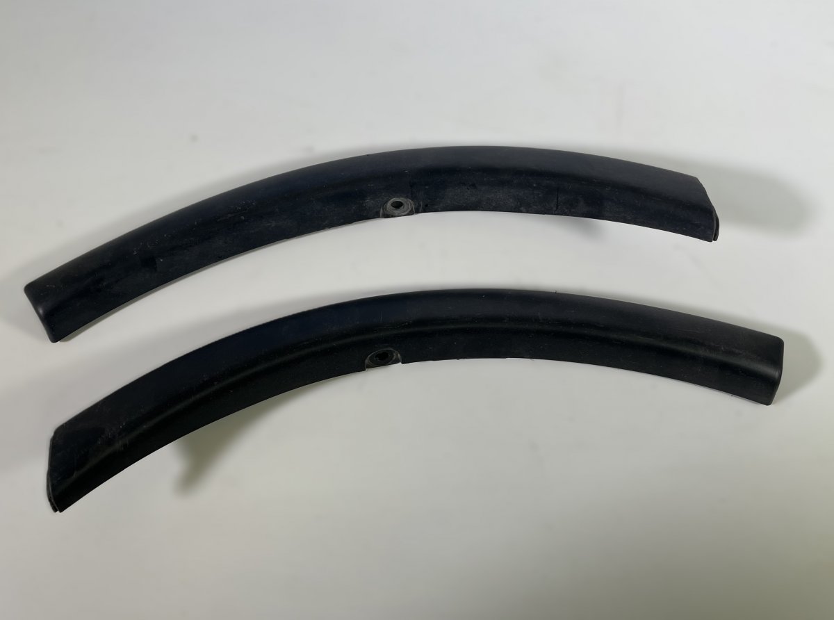 Mitsubishi Outlander Fender Flare Front Right 7407A316 7407A315 Fender Flare Front Right MITS...