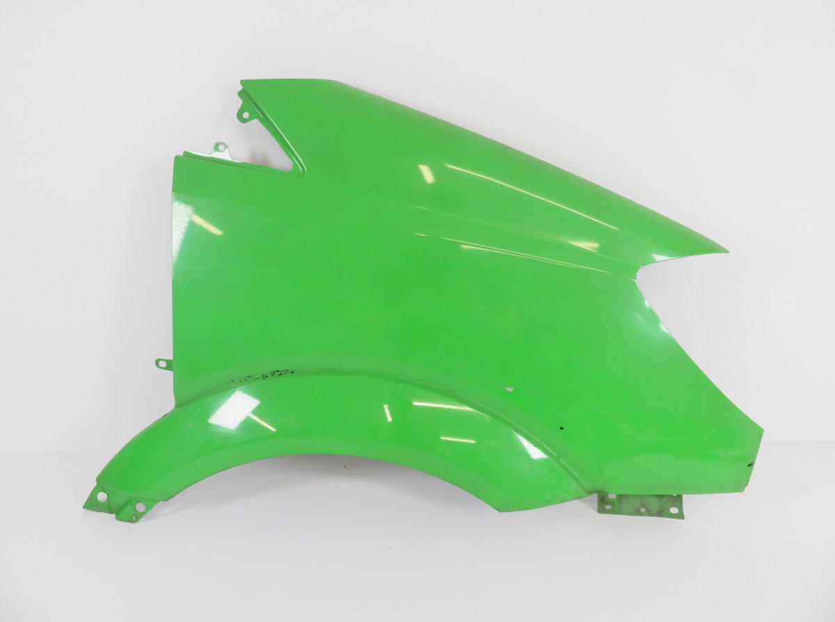 Mercedes-Benz Sprinter (W906) Fender Front Right A9066377819 Fender Front Right MERCEDES-BENZ SP...