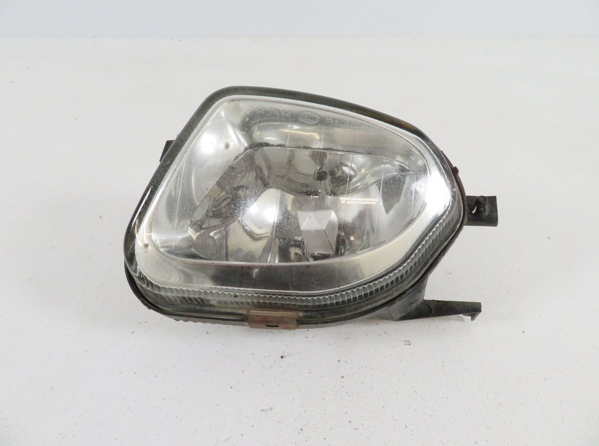 Mercedes-Benz Sprinter (W906) Fog Lamp Front Left A9068200856 Fog Lamp Front Left MERCEDES-BENZ S...