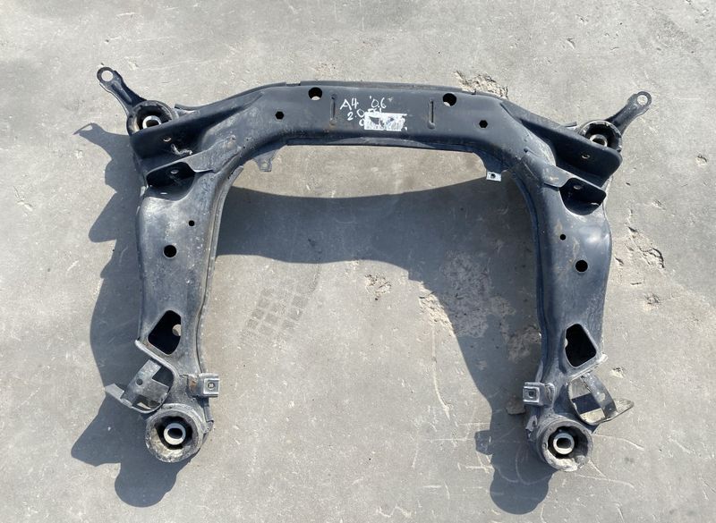 8E0399313BD Front Axle Beam AUDI A4 (B7) (2004-2008)