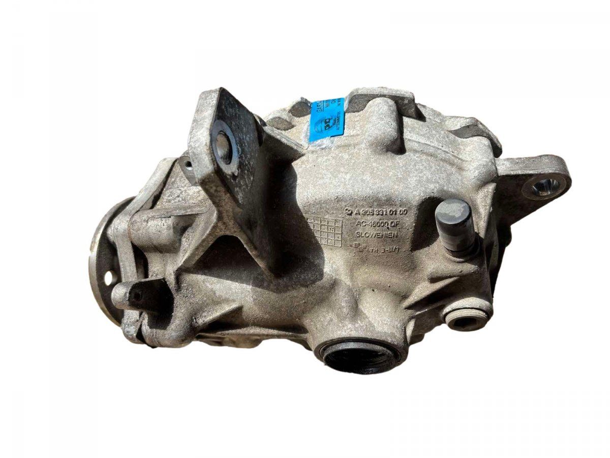 A2053304107 Front axle Differential MERCEDES-BENZ C-CLASS (W205) (2013-2021)
