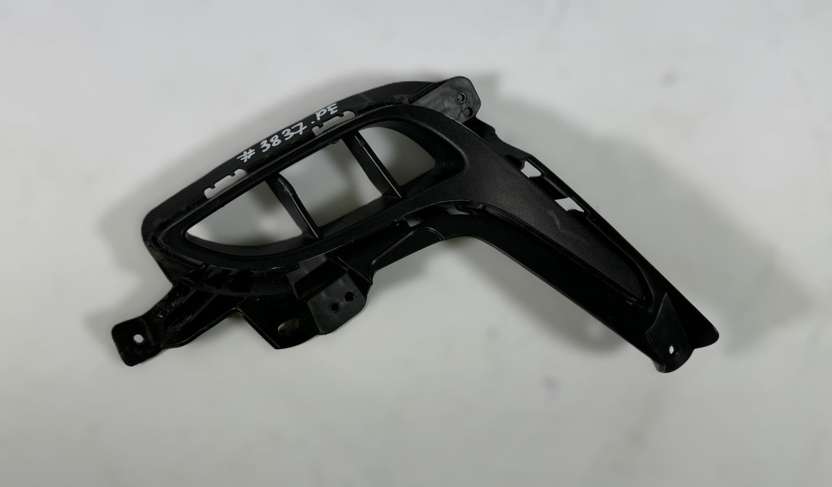 Hyundai Nexo Front Bumper Grille Right 86502M5000 Front Bumper Grille Right HYUNDAI NE...
