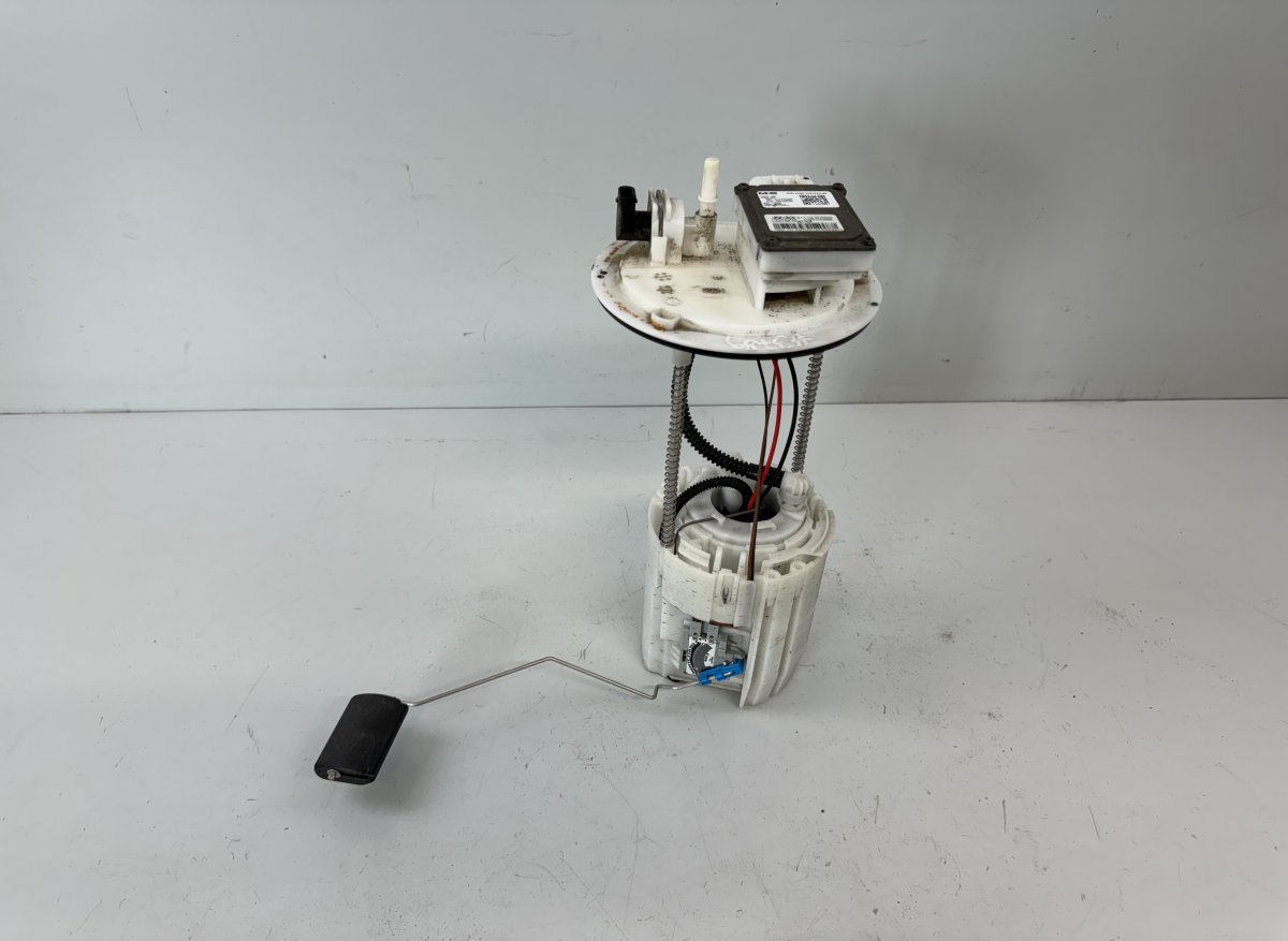 Kia Sportage Fuel delivery pump 31110D7000 31113-D7000 1101-C32560 1000-C33699 ...