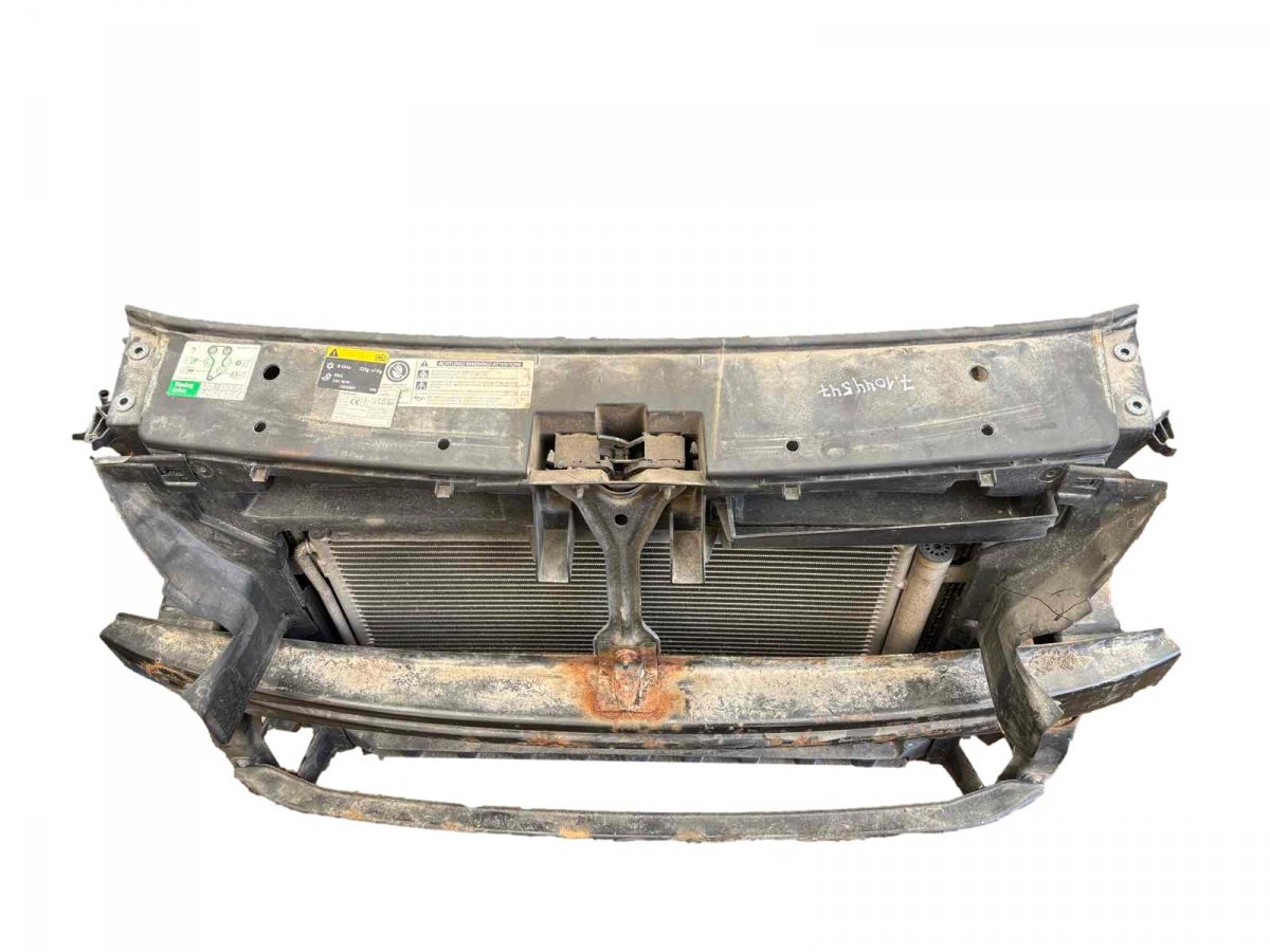 Volkswagen Touran Front panel 1T0805588AF Front panel VW TOURAN (1T3) (2010-2...