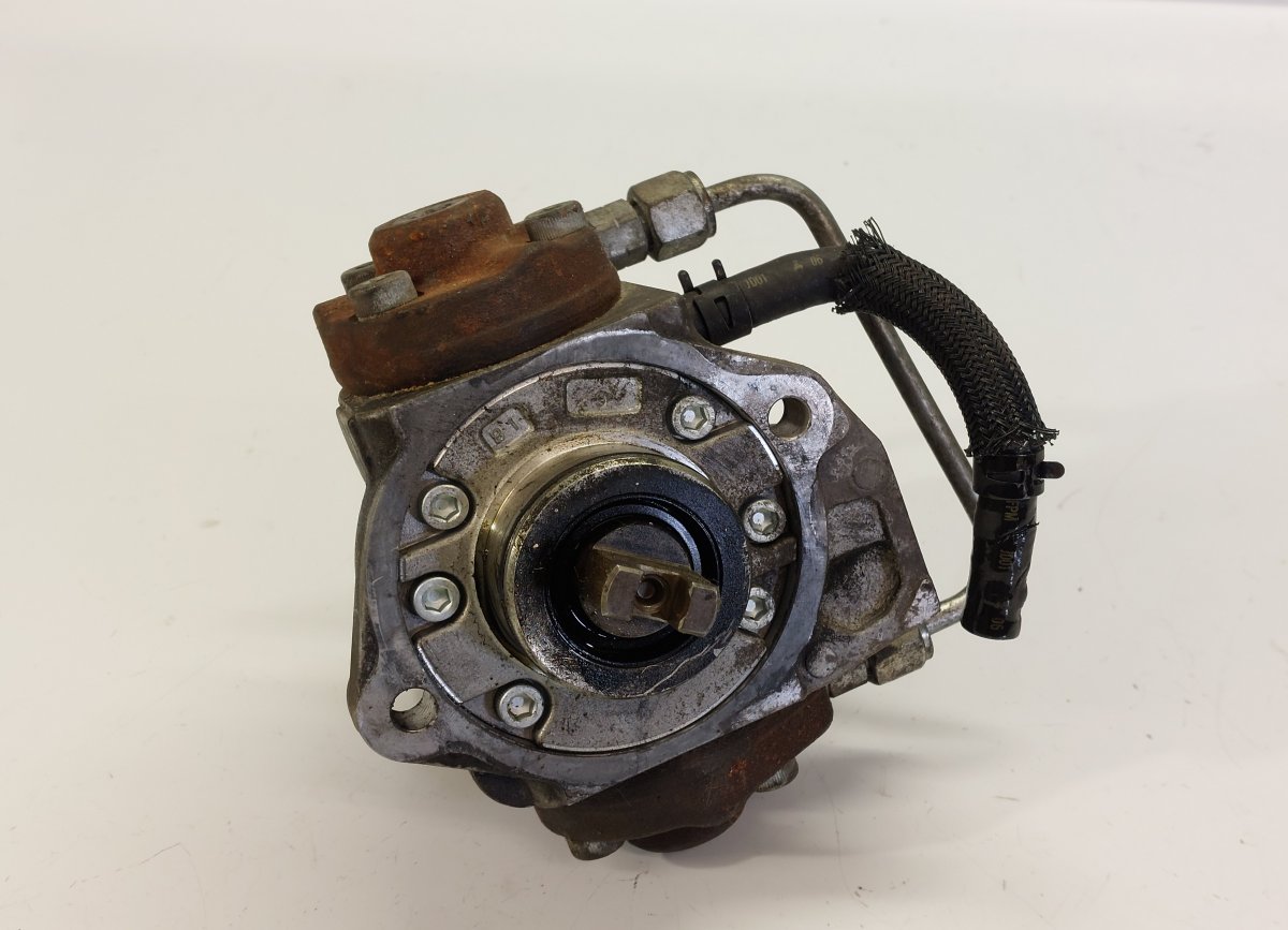 Toyota Avensis (T25) Fuel injection pump, diesel 22100-0R011 221000R011 HU294000-0870 Fuel injec...