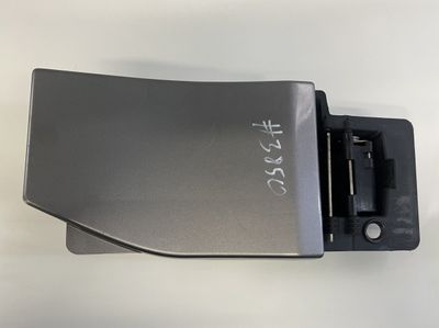 781209835R 781203326R A165M0020 A165M0010 93457385 93457834 Лючок топливного бака OPEL VIVARO B (2014-2018)