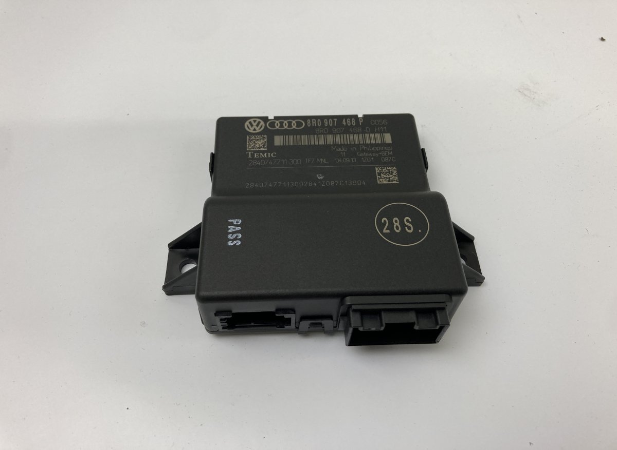 Audi A5 (B8) Central gateway module 8R0907468P 8R0907468D 2840747711300 Central gat...