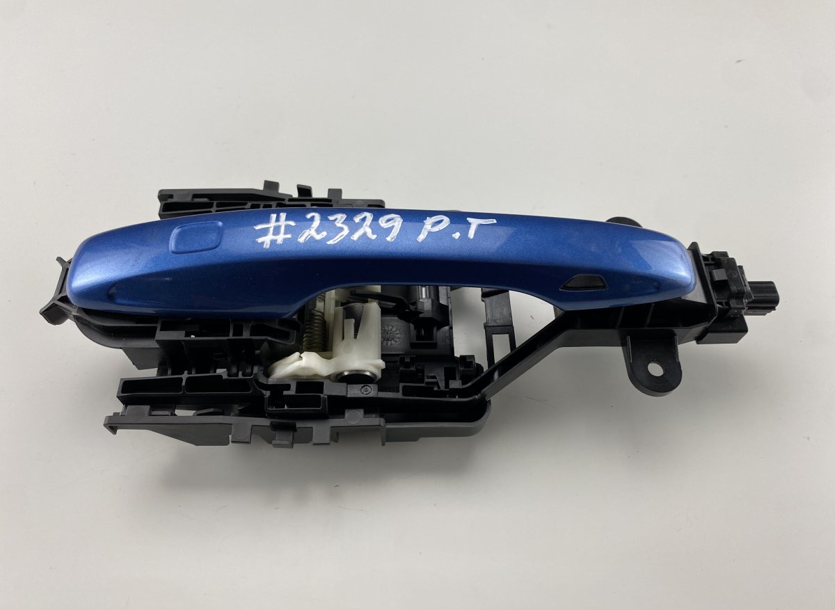 Volvo XC90 Door Handle Exterior Rear Right 39842721 40013438 Door Handle Exterior Rear Rig...