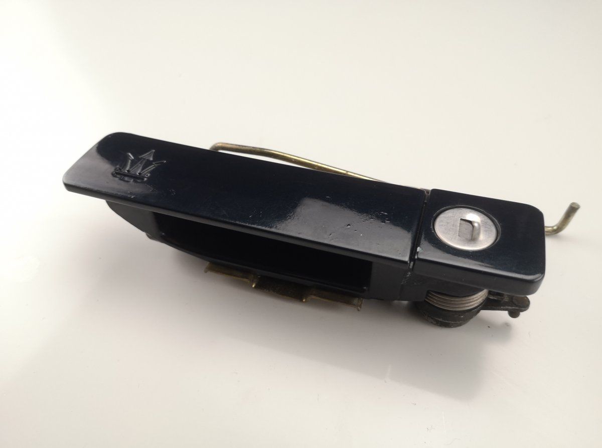 374500021 Door Handle Exterior Front Left MASERATI QUATTROPORTE II (03.94-)