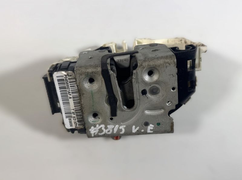 P04589921AF 04589921AF Door Lock Front Left JEEP GRAND CHEROKEE IV (WK, WK2) (2010-2021)