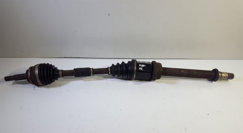 Drive Shaft Front Right                                    TOYOTA AVENSIS (T250) (2003-2008)