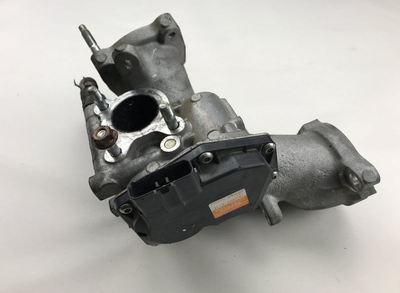 EGR Valve TOYOTA HILUX VII (AN10, AN20, AN30) (2005-2015)