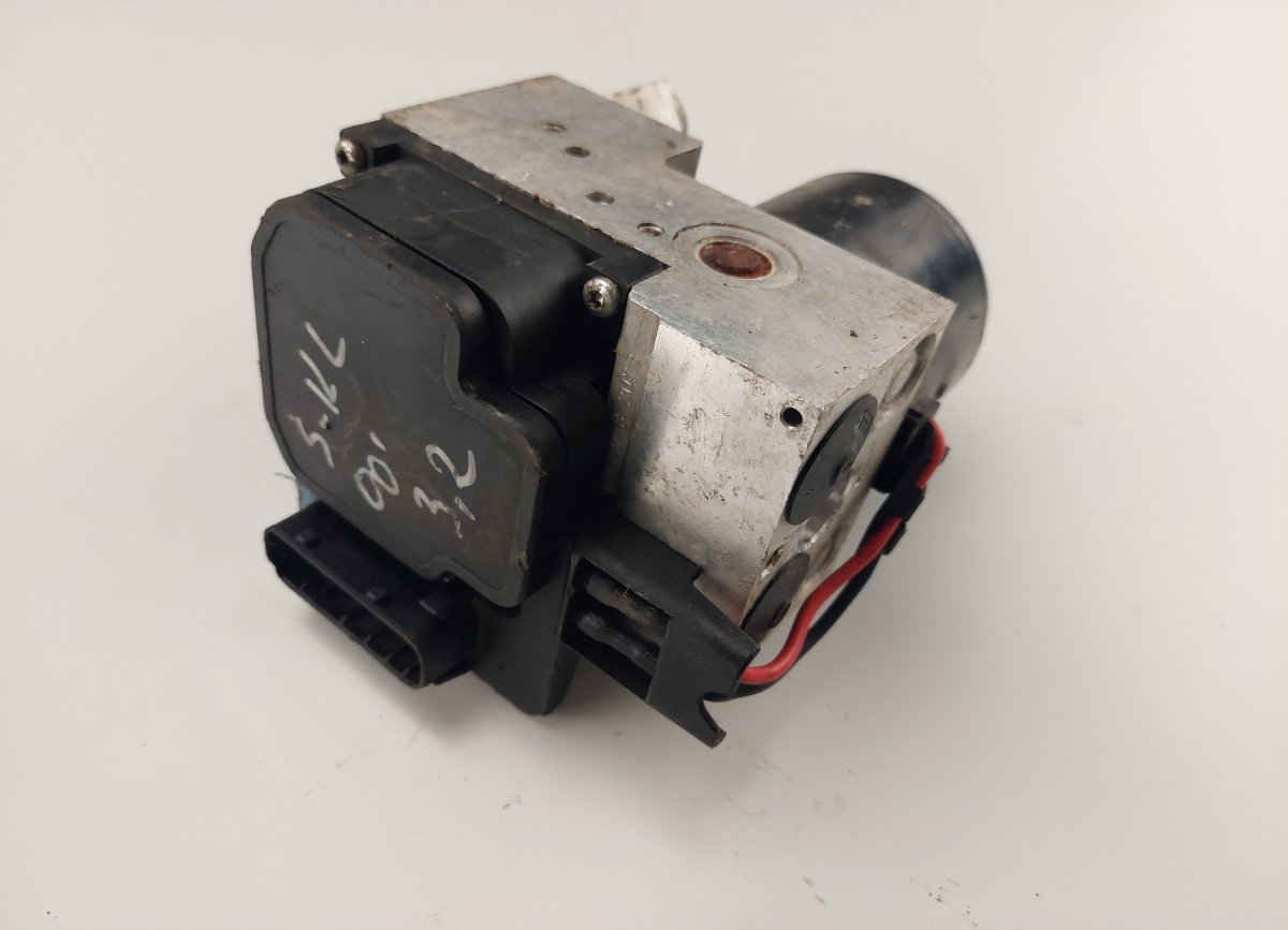 Mercedes-Benz A (W168) ABS hydraulic unit / pump A0044314712 ABS hydraulic unit / pump MERCEDES-...