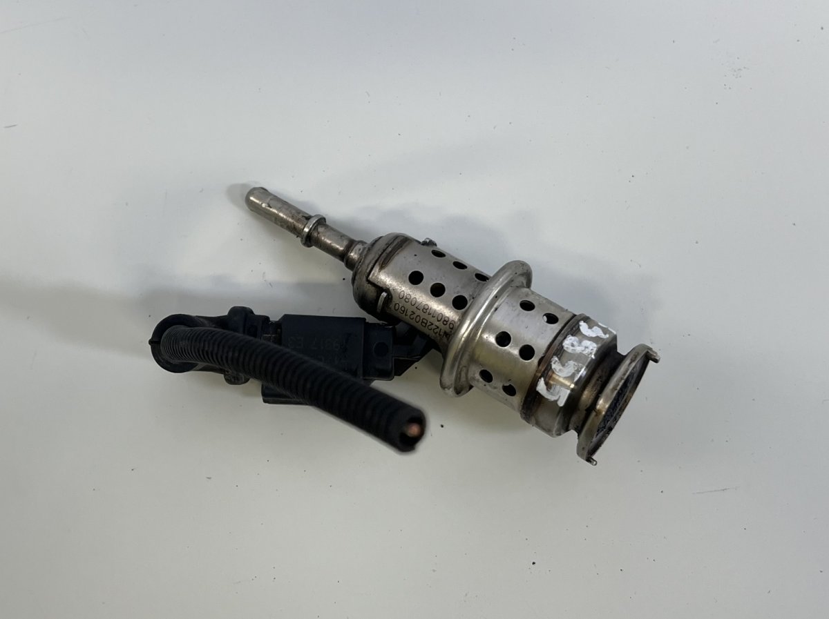 Peugeot Boxer AdBlue Nozzle 9801187080 AdBlue Nozzle PEUGEOT BOXER (2006-)
...