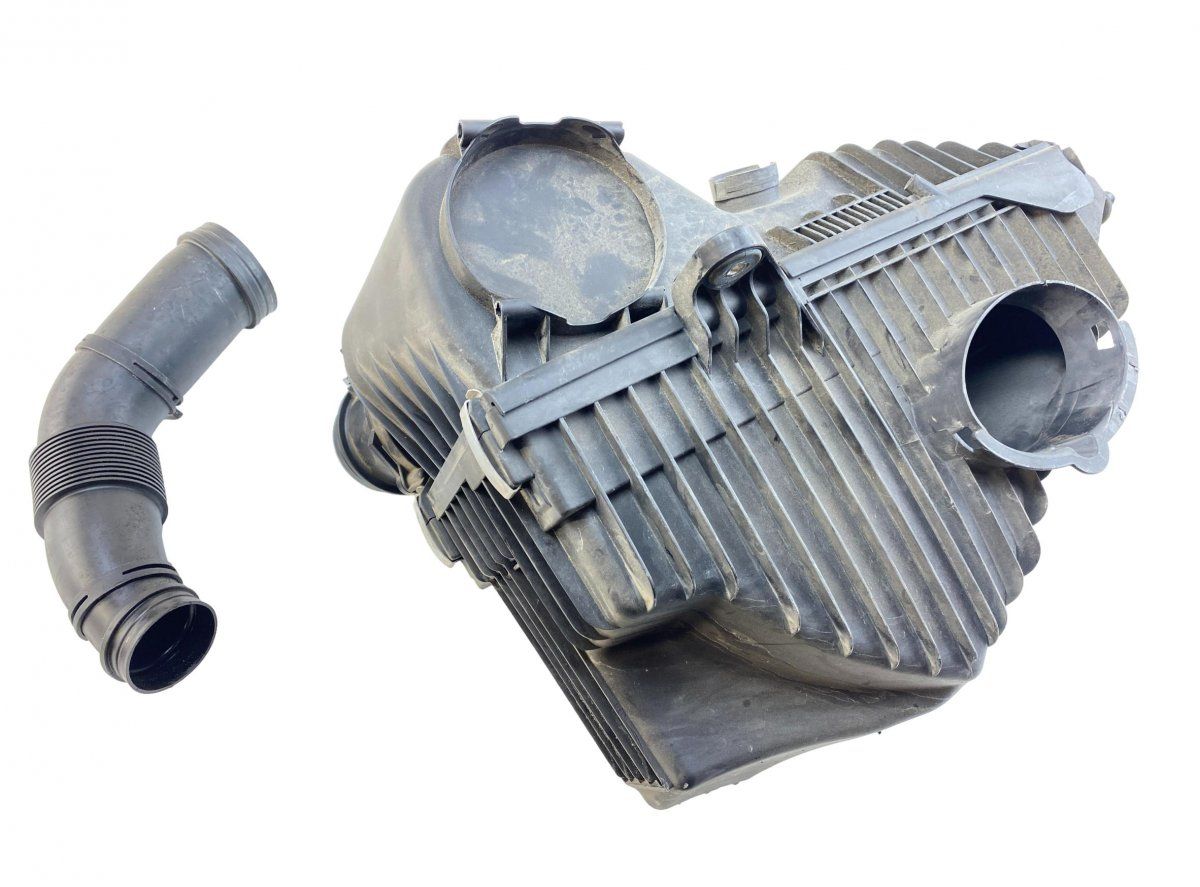 7P0129607E Air Cleaner (filter box) PORSCHE CAYENNE II (2010-2017)