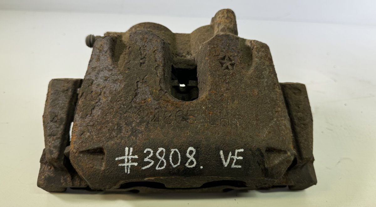Jeep Grand Cherokee (WK) Brake caliper Front left 68138843AA Brake caliper Front  left JEEP GRAND...