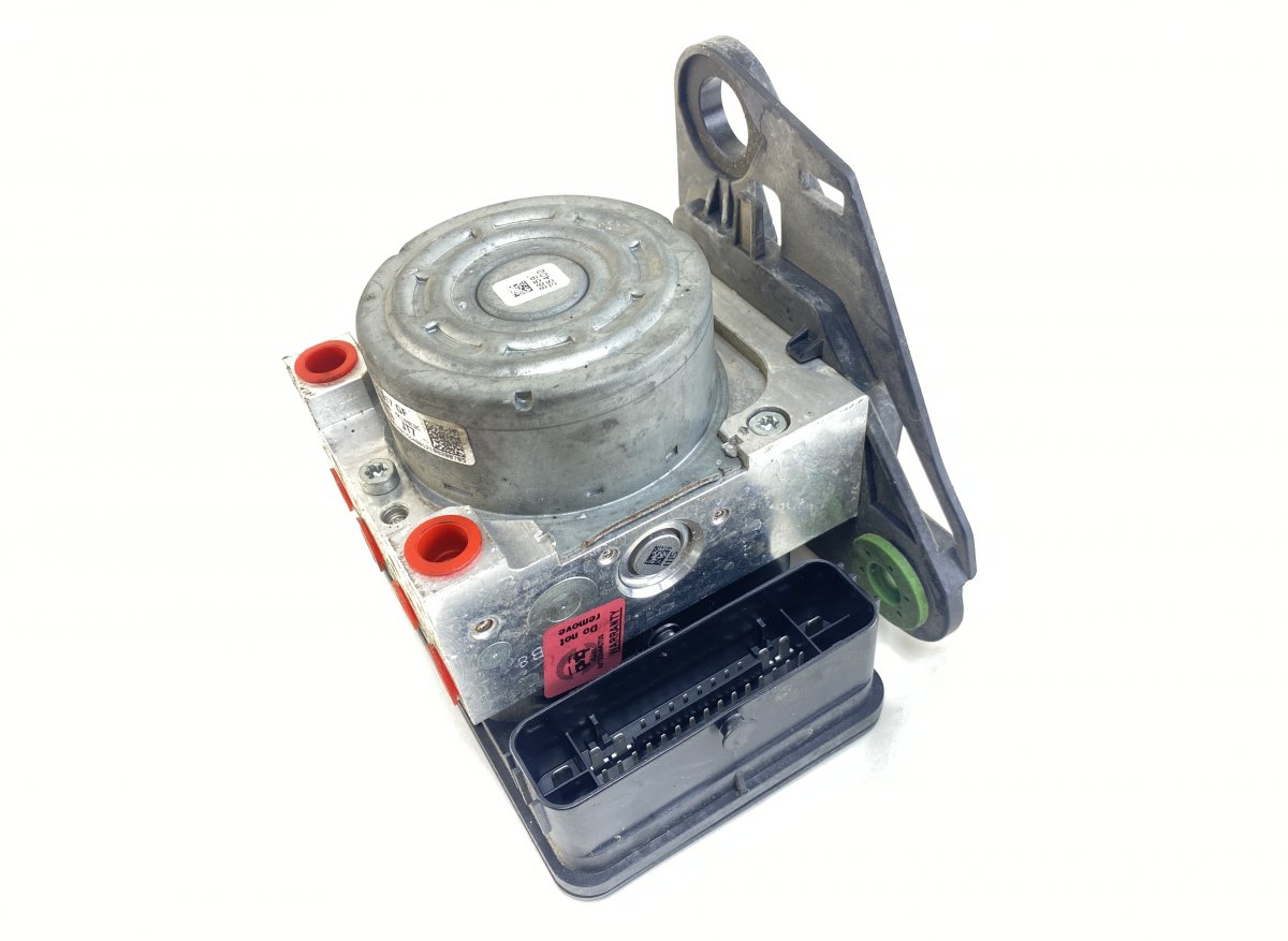 Audi Q3 (F3) ABS hydraulic unit / pump 28516319313 28.5163-1931.3 ABS hydraulic unit /...