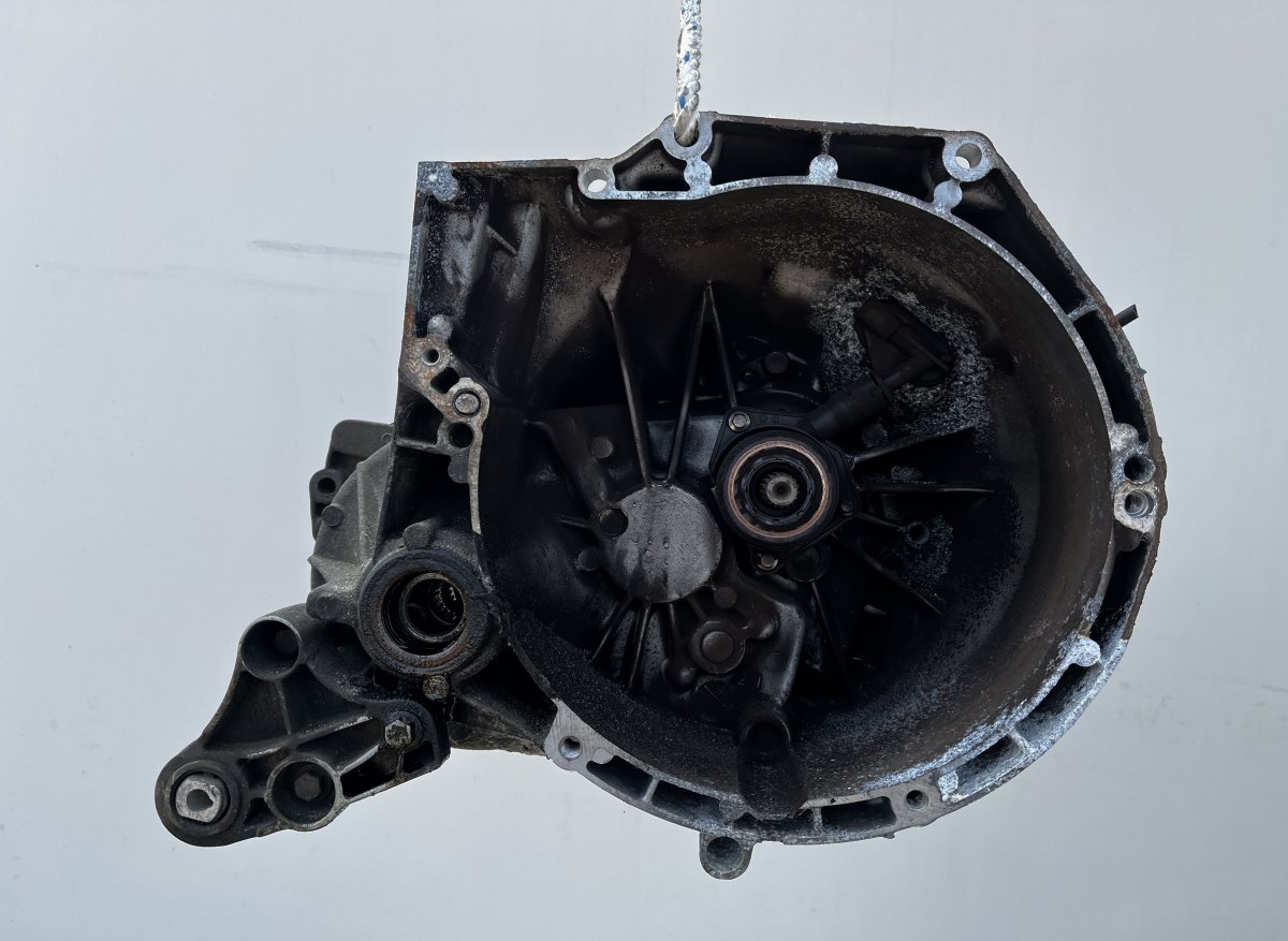 Ford Focus Gearbox CV6R7002BBG T6TA1 CA6R7F096BBB Gearbox FORD FOC...