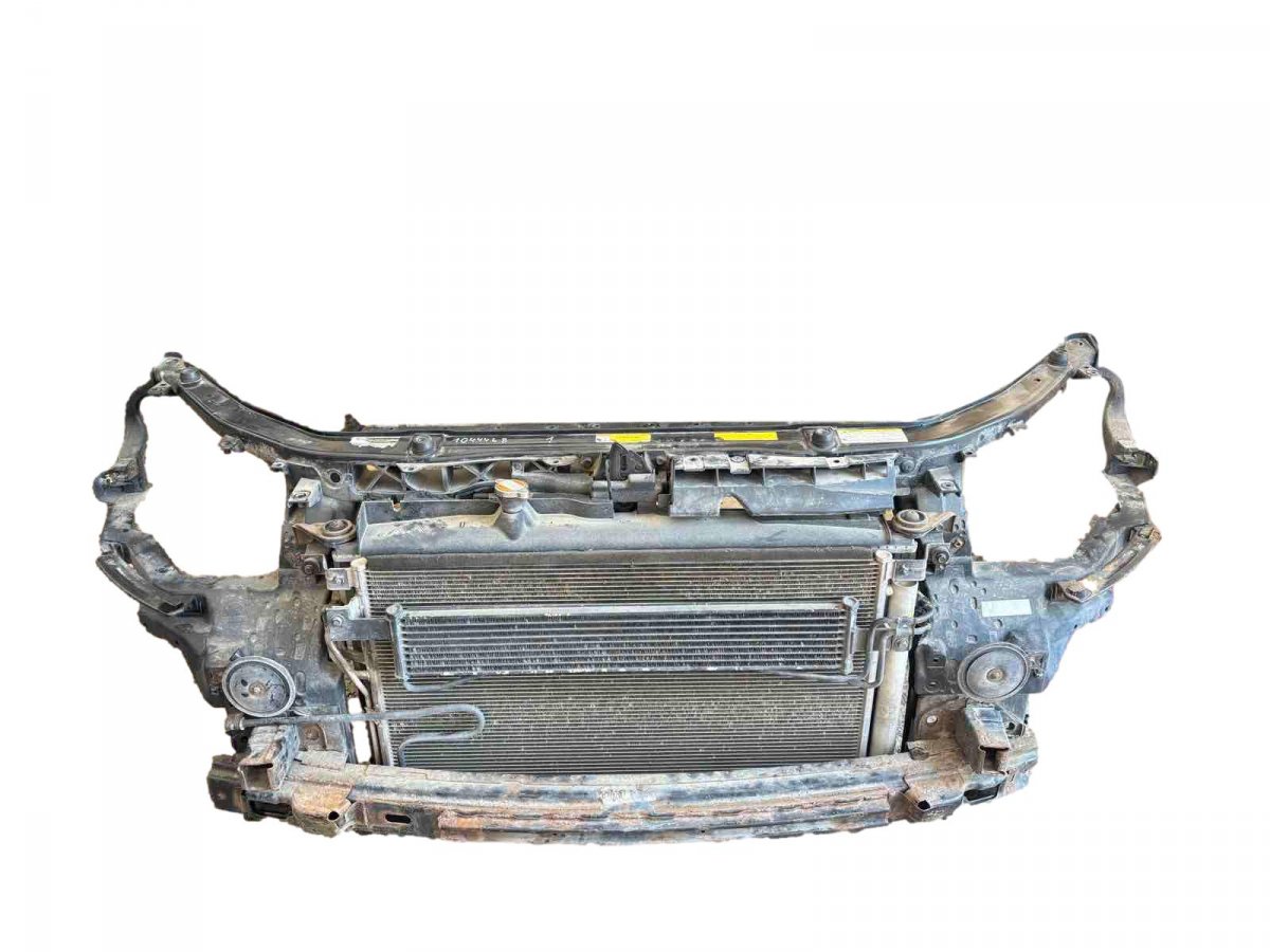 Hyundai Santa Fe Front panel 641012B100 Front panel HYUNDAI SANTA FE II (CM,...
