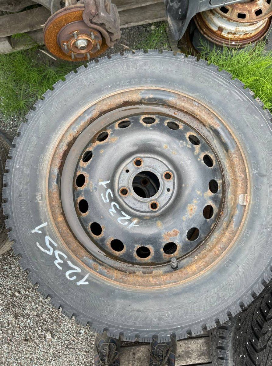 5.5JX15 ET45 D60.1 4X100 Rim set With Tyres 4 pcs NISSAN NOTE I (E11) (2005-2012)