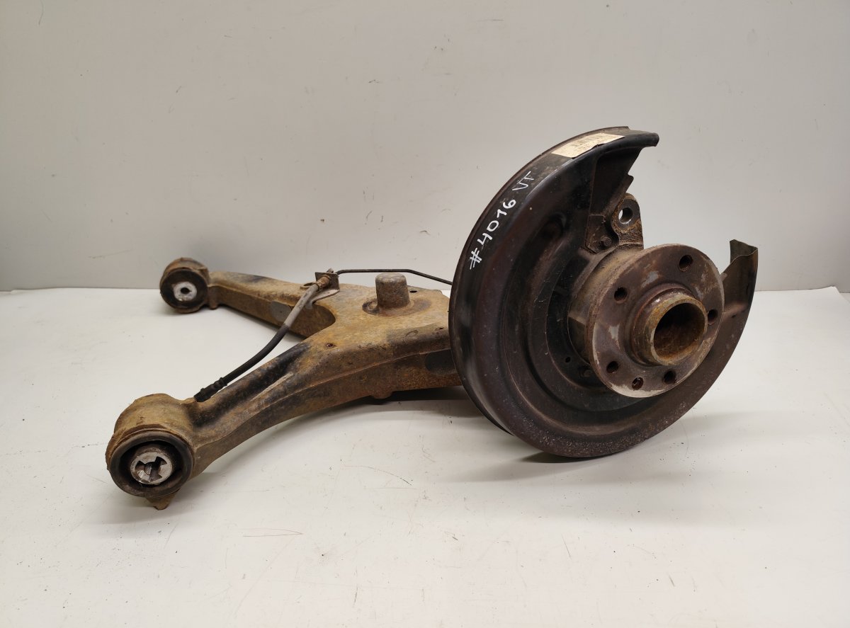 Volkswagen Transporter (T6, Caravelle, Multivan) Wheel bearing housing rear left 7E0501413A Wheel bearing housing rear left VW T...